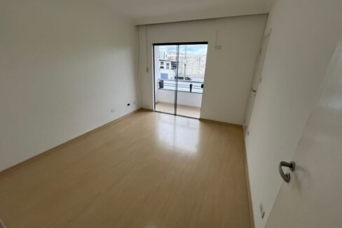 WhatsApp Image 2026-02-05 at 15.24.25