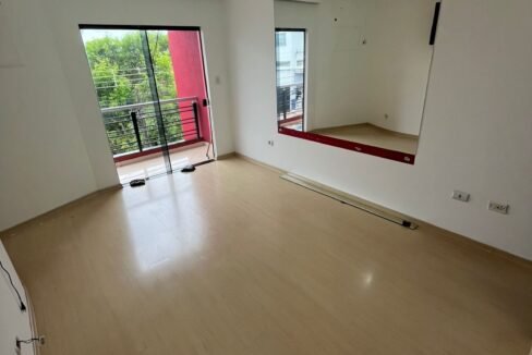 WhatsApp Image 2026-02-05 at 15.24.26 (2)